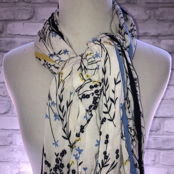 Talbots Accessories - Talbots viscose blue yellow white floral scarf approx 25 x 69 inches lightweight